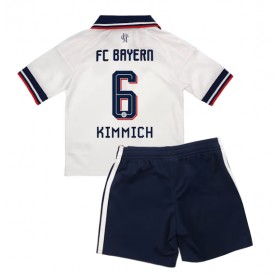 Bayern Munich Joshua Kimmich #6 Borte skjorte til barn 2026-27 Kortermet (+ korte bukser)